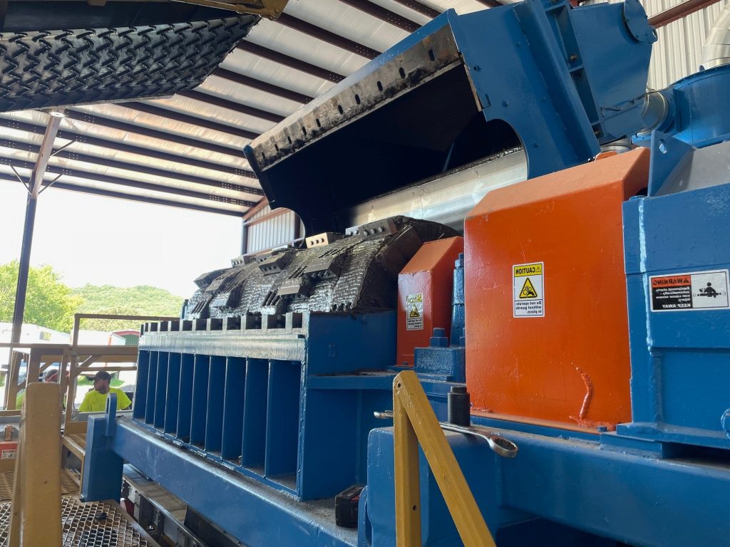 tire shedder machine